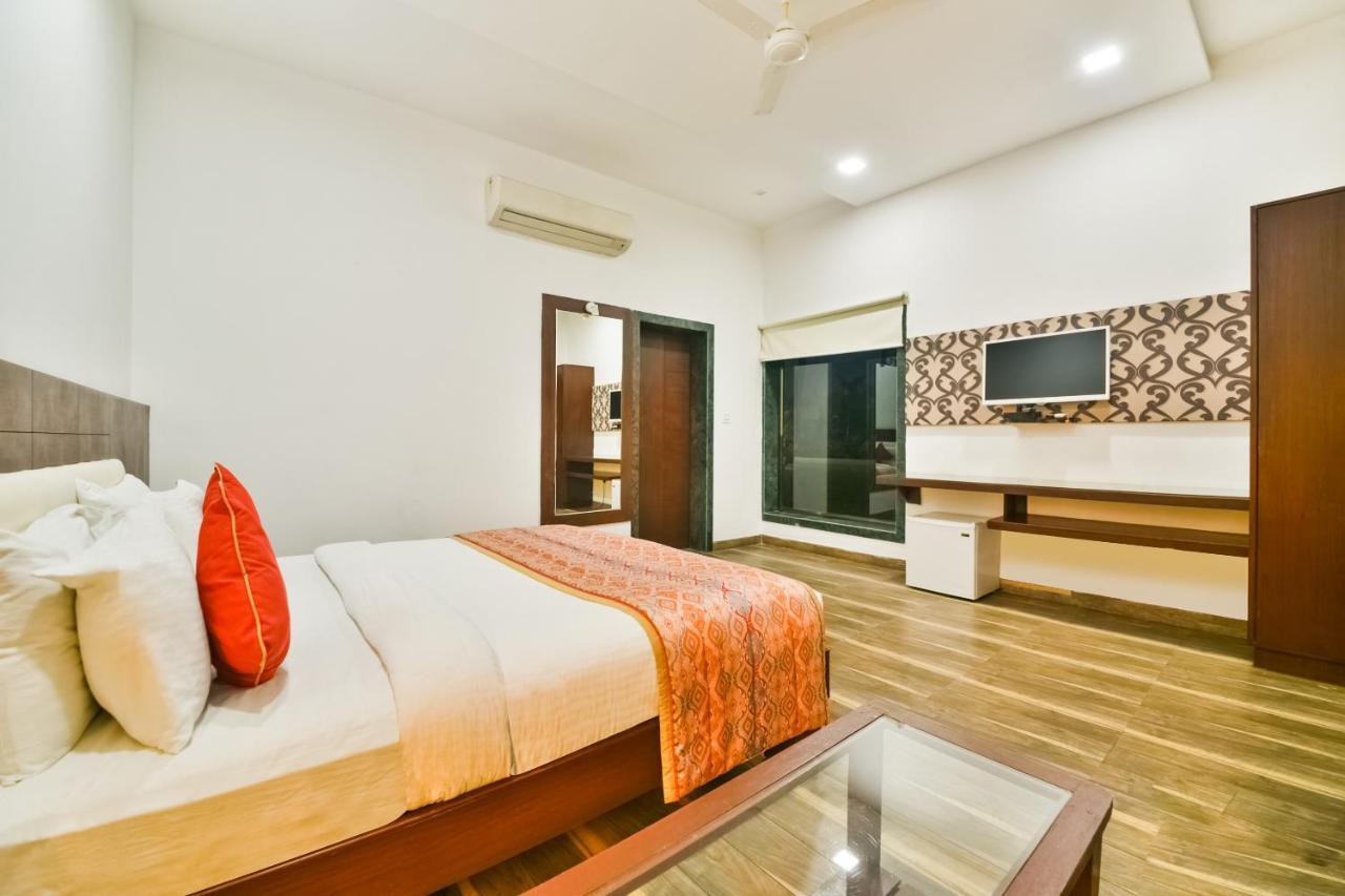 Palette - The Elegance Resort Chittorgarh Exterior photo