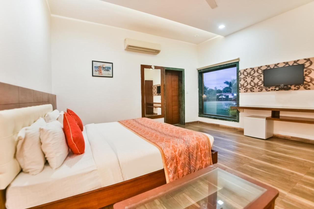 Palette - The Elegance Resort Chittorgarh Exterior photo